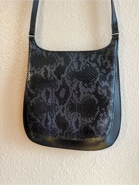 Vintage Fossil Black Snake-Embossed Slim Crossbody Bag